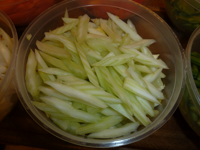 Preparing celery 4