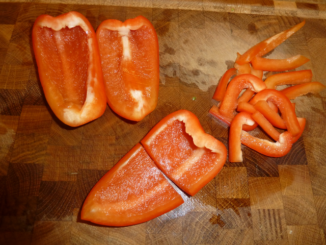 Preparing peppers 2