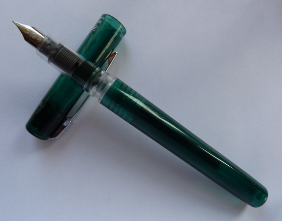 Platinum Prefounte nib close-up