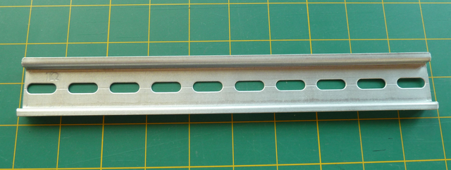 “Top Hat” DIN Rail (1)