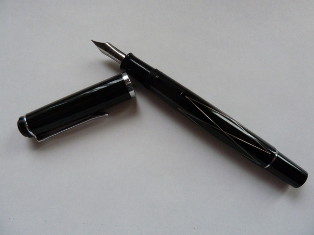 Pelikan pen 2
