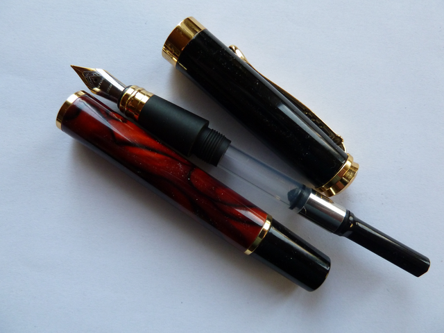 Jinhao 500 disassembled